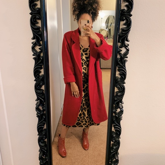 ❌SOLD❌ Red wool coat - Picture 3 of 8